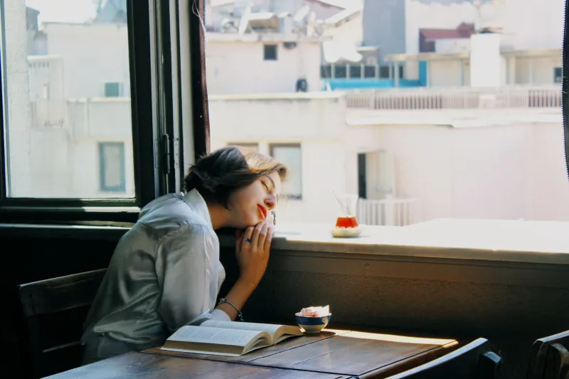 The Case for Doing Absolutely Nothing (Your Brain Has Been Begging You For This)